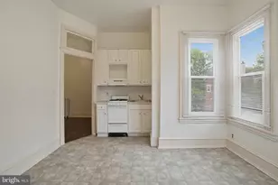 2441 Brown St, Philadelphia, PA 19130 - Photo 6