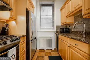 250 S 13th St, Philadelphia, PA 19107 - Photo 10