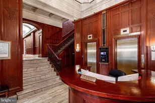 250 S 13th St, Philadelphia, PA 19107 - Photo 4