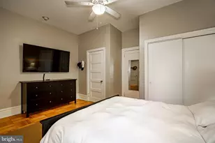250 S 13th St, Philadelphia, PA 19107 - Photo 16