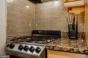 250 S 13th St, Philadelphia, PA 19107 - Photo 12