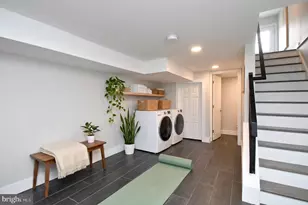 1806 N Marshall St, Philadelphia, PA 19122 - Photo 18