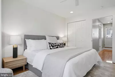 2405 Catharine Street, Philadelphia, PA 19146 - Photo 14