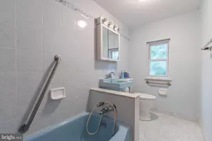 1132 S Clifton St, Philadelphia, PA 19147 - Photo 34