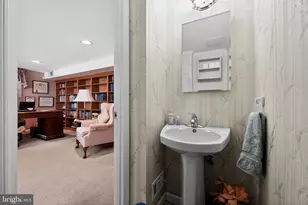 878 Morefield Rd, Philadelphia, PA 19115 - Photo 18