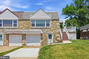 9968 Woodfern Rd, Philadelphia, PA 19115 - Photo 2