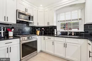 9968 Woodfern Rd, Philadelphia, PA 19115 - Photo 10