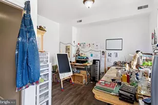 1910 N 17th St, Philadelphia, PA 19121 - Photo 4