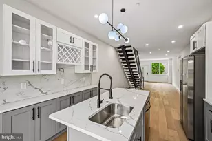 1311 S 32nd St, Philadelphia, PA 19146 - Photo 14