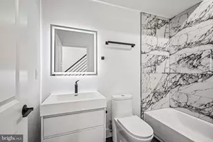 1311 S 32nd St, Philadelphia, PA 19146 - Photo 18