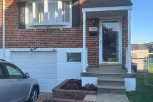 10915 Heflin Rd, Philadelphia, PA 19154 - Photo 2