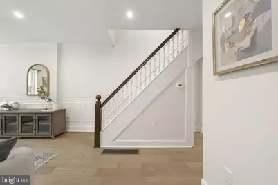 809 S 19th Street, Philadelphia, PA 19146 - Photo 10