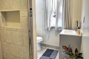 707 S 52nd St, Philadelphia, PA 19143 - Photo 8