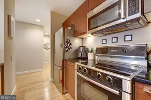 934 N 3rd St, Philadelphia, PA 19123 - Photo 18