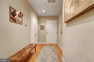 934 N 3rd St, Philadelphia, PA 19123 - Photo 14