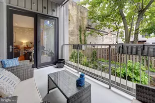 934 N 3rd St, Philadelphia, PA 19123 - Photo 2