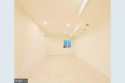 421 Wallace Street, Philadelphia, PA 19123 - Photo 32