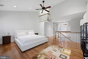 915 Clinton St, Philadelphia, PA 19107 - Photo 14