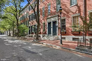 915 Clinton St, Philadelphia, PA 19107 - Photo 2