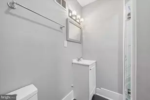 1512 S Bailey St, Philadelphia, PA 19146 - Photo 10