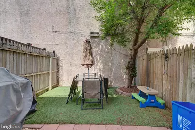 165 Poplar Street, Philadelphia, PA 19123 - Photo 32