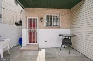 2527 S Hicks St, Philadelphia, PA 19145 - Photo 32