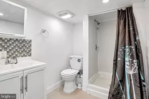 2527 S Hicks St, Philadelphia, PA 19145 - Photo 26