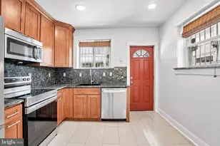 2527 S Hicks St, Philadelphia, PA 19145 - Photo 12