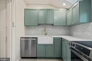 25 W Durham St, Philadelphia, PA 19119 - Photo 10