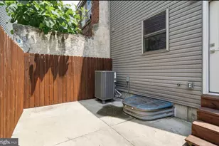 2620 Emerald St, Philadelphia, PA 19125 - Photo 22