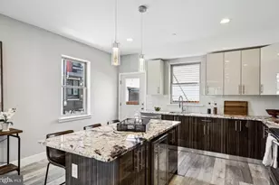2620 Emerald St, Philadelphia, PA 19125 - Photo 6