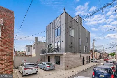 1717 S 2nd Street, Philadelphia, PA 19148 - Photo 4