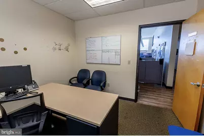 53 E Armat Street #2ND FLOOR, Philadelphia, PA 19144 - Photo 34
