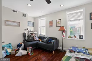 2623 Emerald St, Philadelphia, PA 19125 - Photo 16