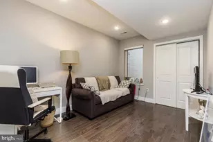912 N 16th St, Philadelphia, PA 19130 - Photo 16