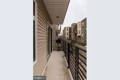 912 N 16th Street #B, Philadelphia, PA 19130 - Photo 8