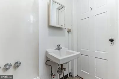 2316 Spruce Street #1F, Philadelphia, PA 19103 - Photo 14