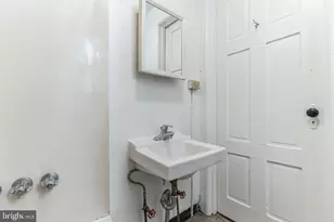 2316 Spruce St, Philadelphia, PA 19103 - Photo 14