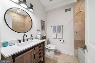 517 Carpenter St, Philadelphia, PA 19147 - Photo 24