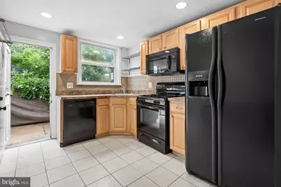 2529 E Albert Street, Philadelphia, PA 19125 - Photo 10