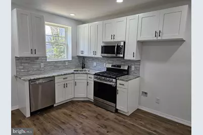 1040 S 56th Street, Philadelphia, PA 19143 - Photo 2