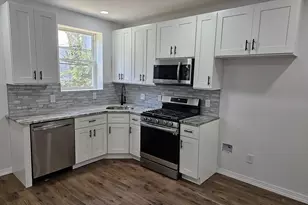 1040 S 56th St, Philadelphia, PA 19143 - Photo 2