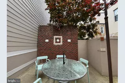 768 S 6th Street, Philadelphia, PA 19147 - Photo 28
