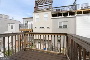 2127 Christian St, Philadelphia, PA 19146 - Photo 28