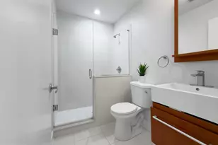2127 Christian St, Philadelphia, PA 19146 - Photo 26
