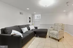 920 S 16th St, Philadelphia, PA 19146 - Photo 36