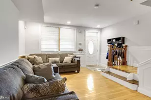 920 S 16th St, Philadelphia, PA 19146 - Photo 4