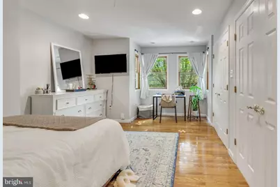 920 S 16th Street, Philadelphia, PA 19146 - Photo 14