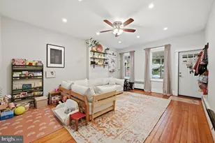 54 W Harvey St, Philadelphia, PA 19144 - Photo 4
