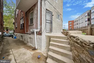 1226 W Westmoreland St, Philadelphia, PA 19140 - Photo 26